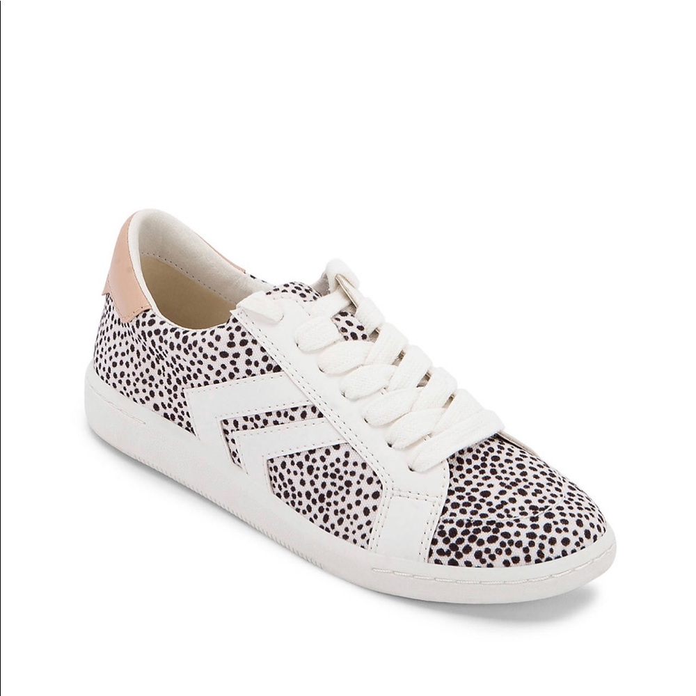 Dolce Vita Neo Arrow Sneaker